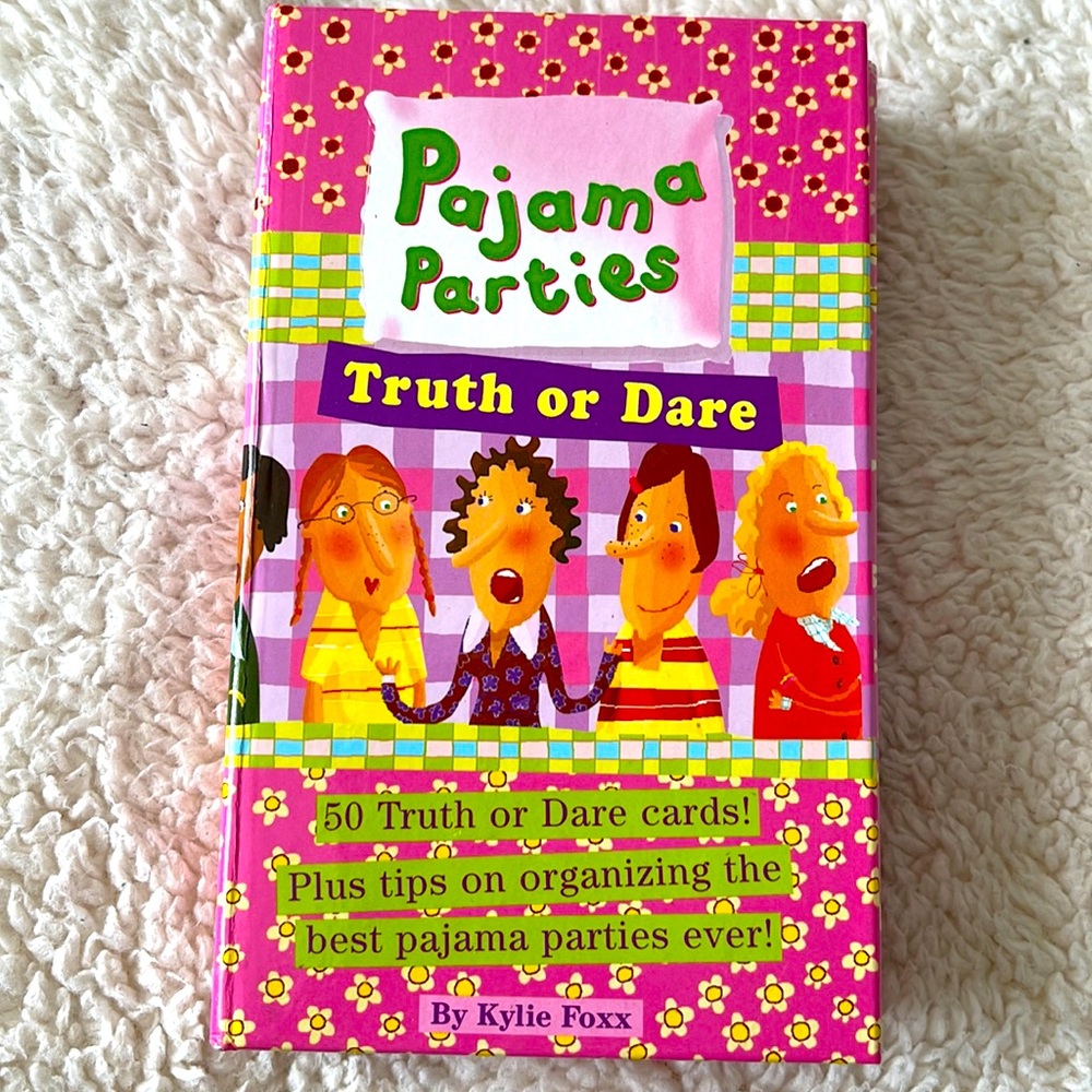 Pajama Parties Night Game